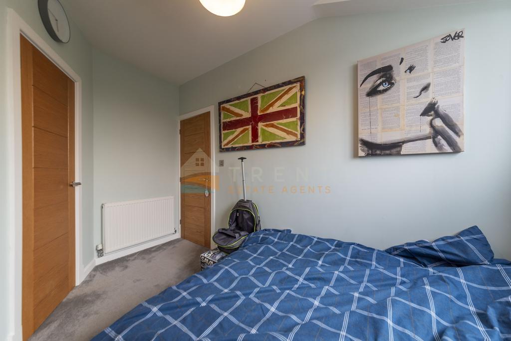 4 oakwell crescent-11