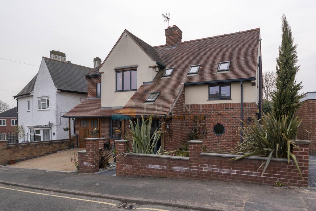 4 oakwell crescent-38