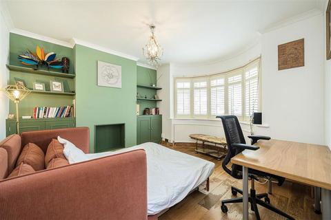 276 Wricklemarsh Road, London, SE3 8DW