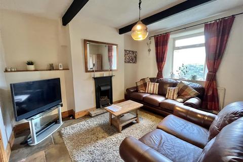 2 bedroom end of terrace house for sale, Simmondley Lane, Glossop