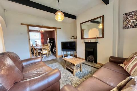 2 bedroom end of terrace house for sale, Simmondley Lane, Glossop