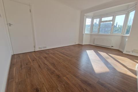 2 bedroom apartment for sale, Merlins Court, Alexandra Avenue, Harrow