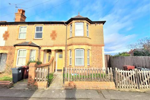 5 bedroom end of terrace house to rent, Brisbane Road, Reading, Reading, RG30 2PE