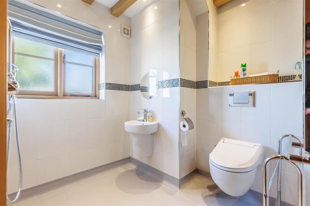 825 A5359-HDR.jpg