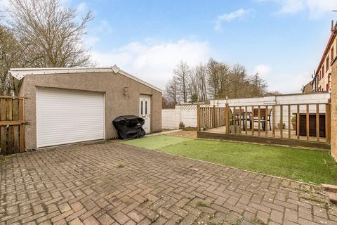 49 Copeland Crescent, KY4 8LE