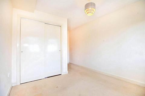 2 bedroom flat for sale, Orchard Mews