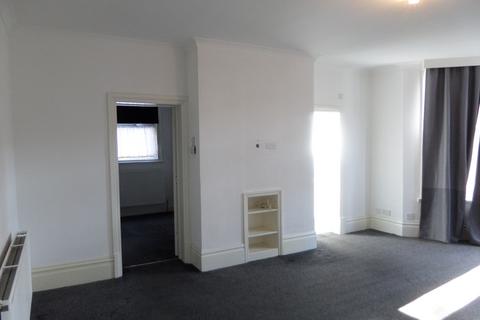 1 bedroom flat to rent, Beech House Road, Croydon CR0