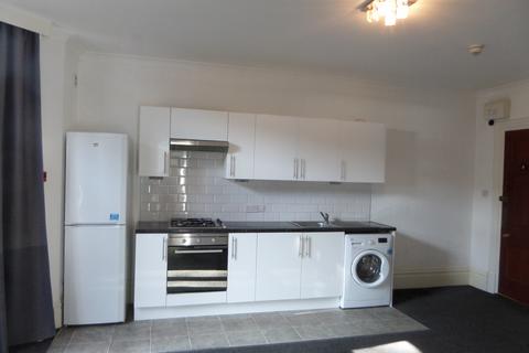 1 bedroom flat to rent, Beech House Road, Croydon CR0