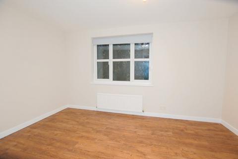 2 bedroom flat for sale, Halley Gardens, London, SE13