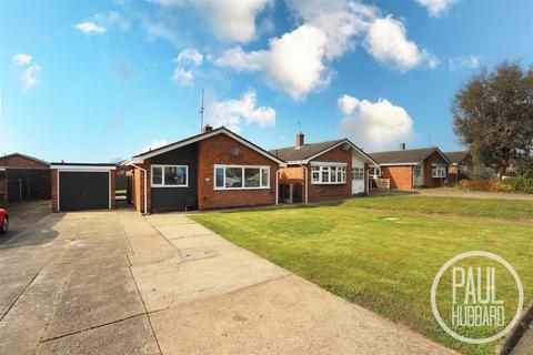 2 bedroom detached bungalow to rent, Sotterley Road, Oulton Broad, NR33