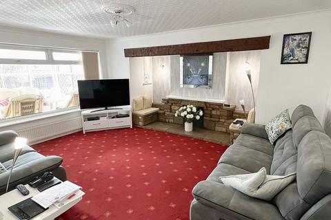 3 bedroom detached house for sale, Allesley Close, Sutton Coldfield