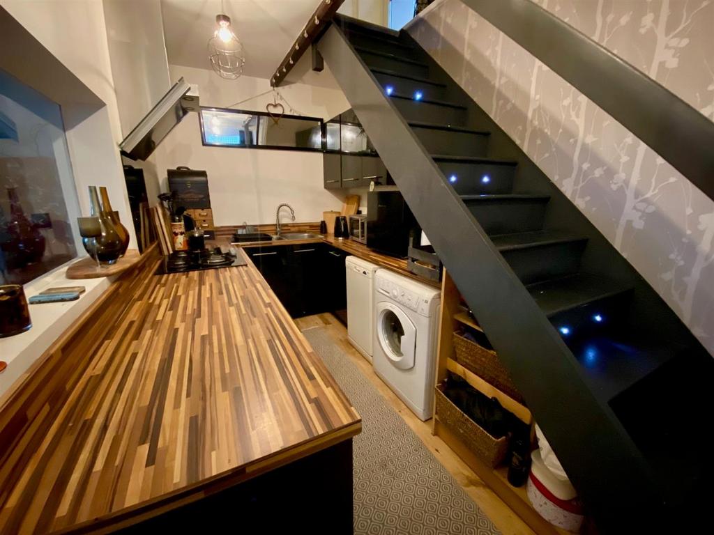 Kitchen.jpg