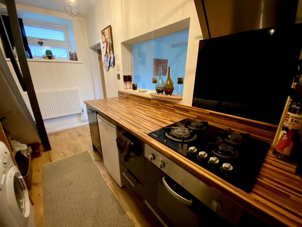 Kitchen other 1.jpg