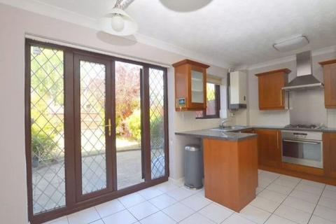 3 bedroom terraced house for sale, Marsom Grove, Luton LU3