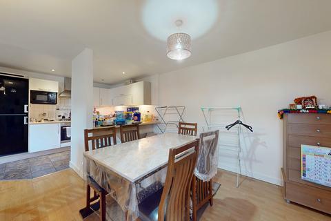 2 bedroom flat to rent, Headstone Road, Harrow HA1