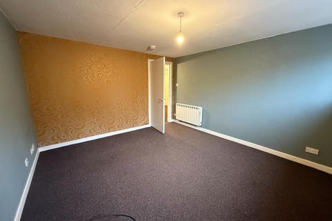 3 bedroom flat to rent, Commerce St, Arbroath, Angus, DD11