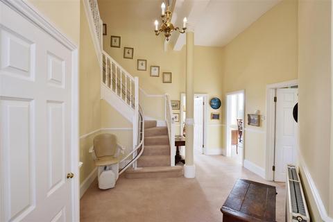 4 bedroom terraced house for sale, Chestnut Lane, Burghill, Hereford