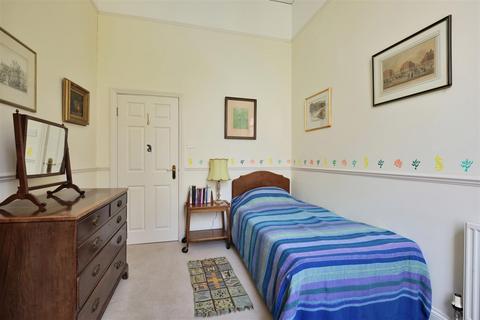4 Chestnut Lane, Burghill, Hereford, HR4 7QN