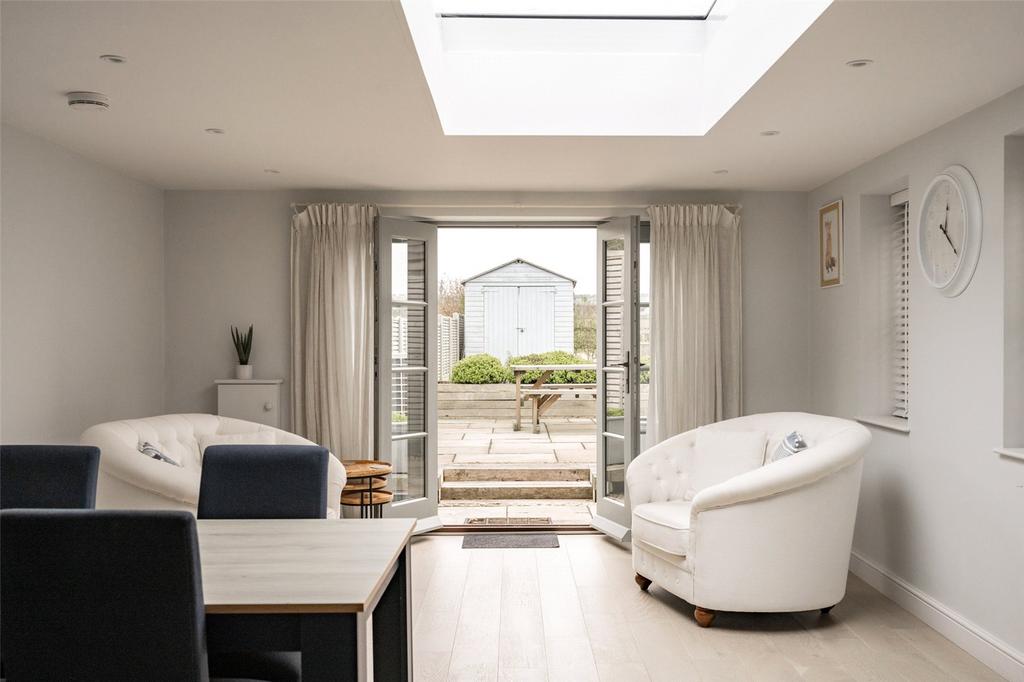 Dining/Sitting Room