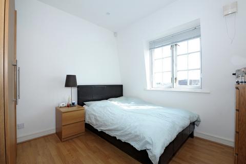 2 bedroom apartment to rent, Oxford Drive London Bridge SE1