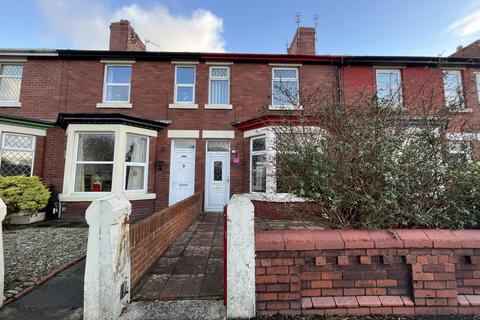 3 bedroom terraced house for sale, Park Avenue, Fleetwood FY7