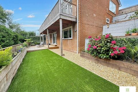 14 High Gill Road, Nunthorpe, Middlesbrough, TS7 0DZ