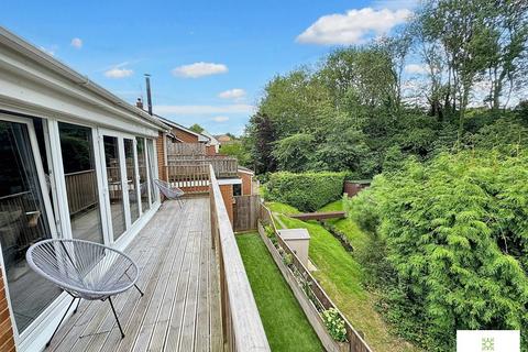 14 High Gill Road, Nunthorpe, Middlesbrough, TS7 0DZ