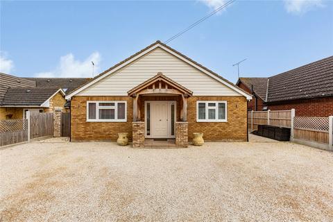 3 bedroom detached bungalow for sale, Sugden Avenue, Wickford, Essex, SS12