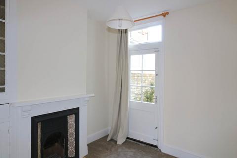 3 bedroom terraced house to rent, Tenison Road, Cambridge,