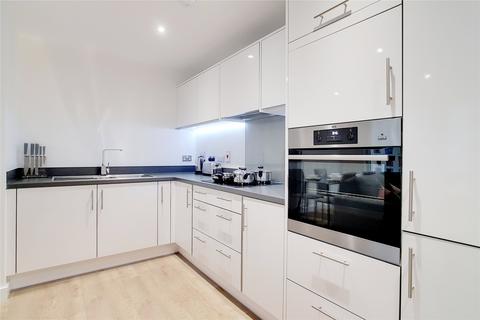 2 bedroom apartment to rent, Southmere House, Legacy Wharf, E15