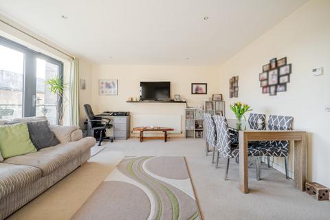 2 bedroom flat for sale, New Church Road, Hove, BN3