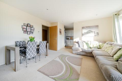 2 bedroom flat for sale, New Church Road, Hove, BN3