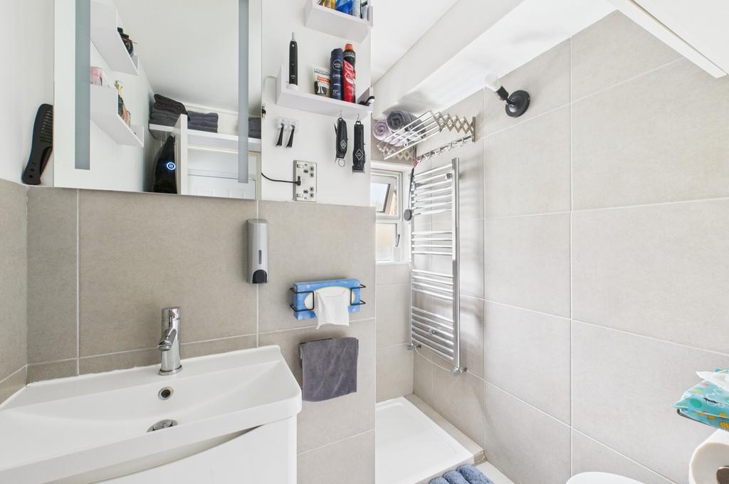 Cam02545 g0 pr0354 still002