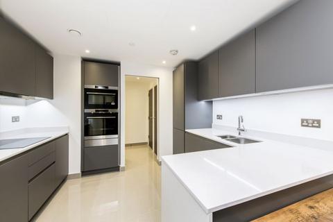 2 bedroom apartment to rent, Conquest Tower, Blackfriars Road, London SE1