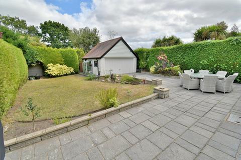 3 bedroom detached bungalow for sale, Glenmoor Road, West Parley, Ferndown, BH22