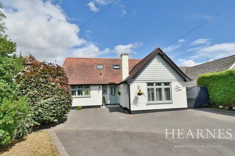 Glenmoor Road, West Parley, Ferndown, BH22