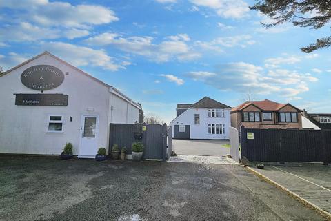 4 bedroom detached house for sale, Uppingham Road, Houghton-on-the-Hill