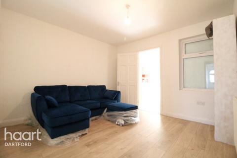 1 bedroom end of terrace house to rent, Charles Street, GREENHITHE