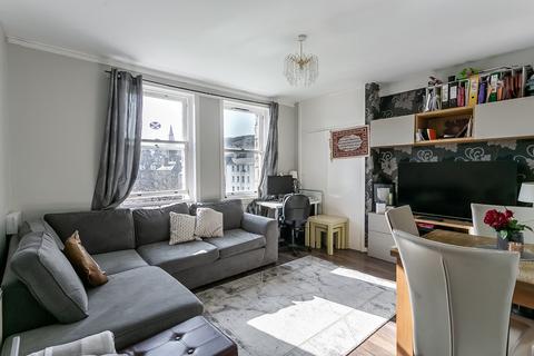 2 bedroom flat for sale, Piershill Square West, Edinburgh, EH8