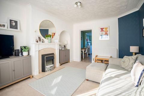 2 bedroom terraced house for sale, Third Avenue, Medway ME7