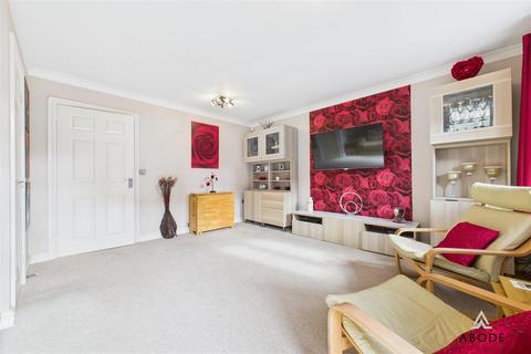 14 Laurel Grove, Uttoxeter, ST14 7EL