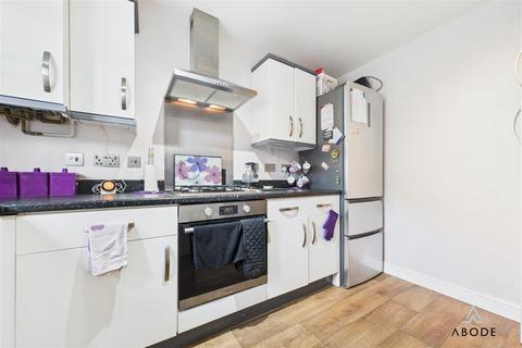 14 Laurel Grove, Uttoxeter, ST14 7EL