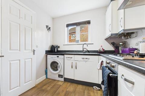 14 Laurel Grove, Uttoxeter, ST14 7EL