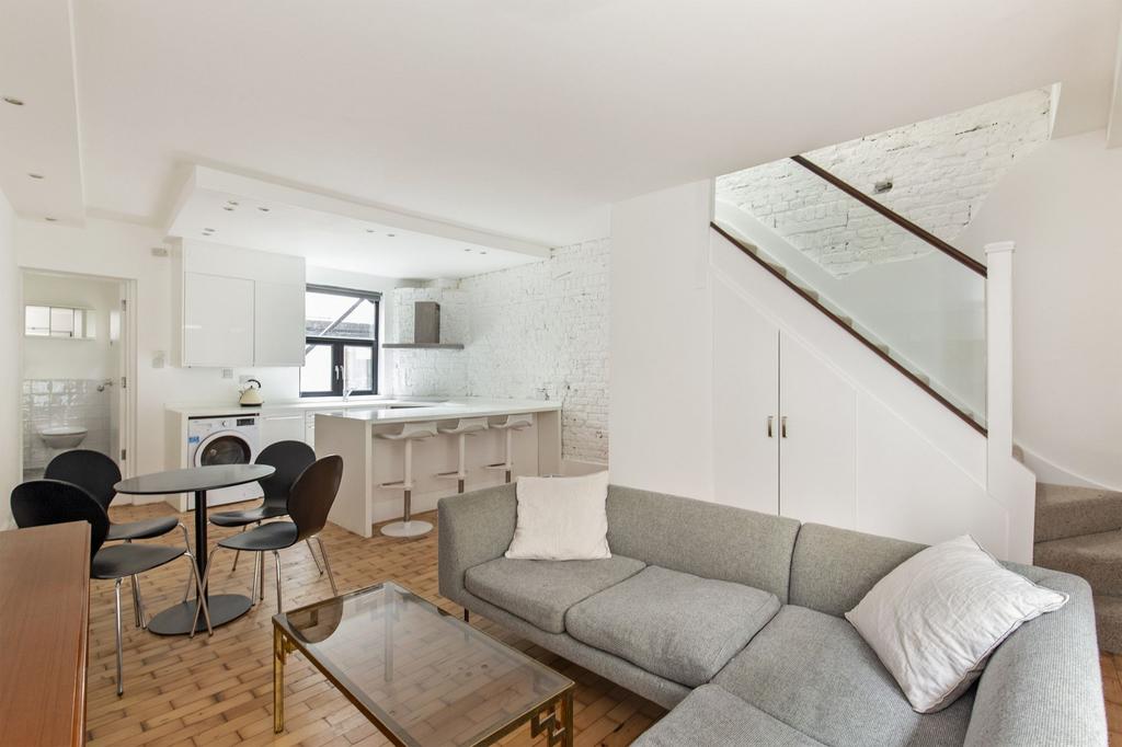 Reception / Kitchen