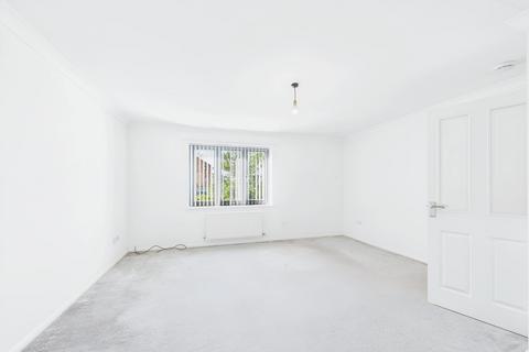 2 bedroom flat to rent, St Martins Court, Brampton, CA8