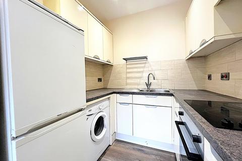 1 bedroom flat for sale, Highland Road, Hampshire PO4