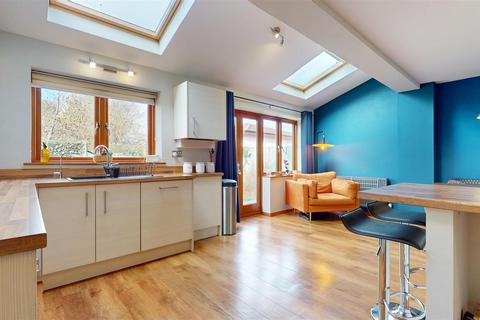 23 Calewen, Two Mile Ash, Milton Keynes, MK8 8LP