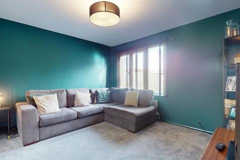 23 Calewen, Two Mile Ash, Milton Keynes, MK8 8LP