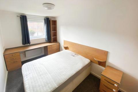 2 bedroom flat to rent, The Sidings, Liverpool, L7