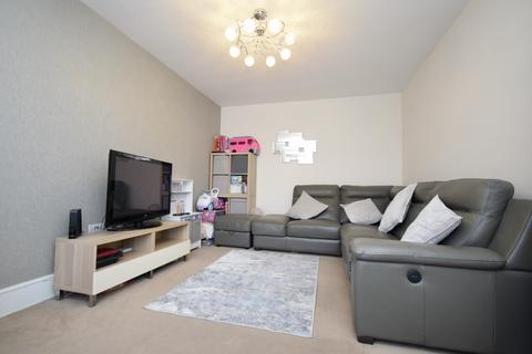 12 Bentley Close, Hamilton, Leicester, LE5 1DX